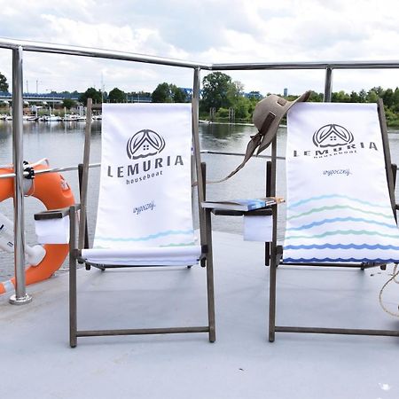 Lemuria Houseboat - Plywajacy Domek Na Wodzie Вроцлав Екстериор снимка