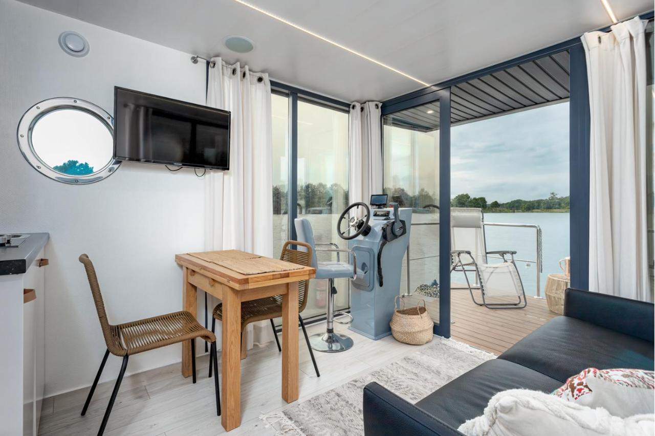 Lemuria Houseboat - Plywajacy Domek Na Wodzie Вроцлав Екстериор снимка